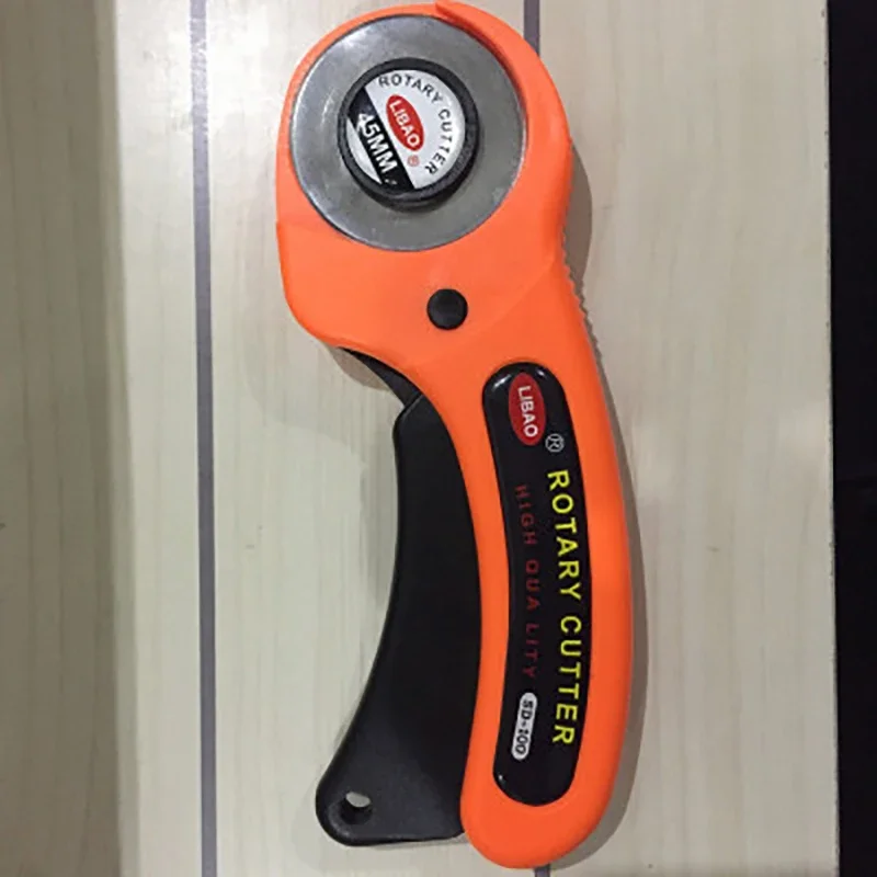 Kit taglierina rotativa da 45  - Rotary Cutter For Fabric 45Mm recensione e prezzo